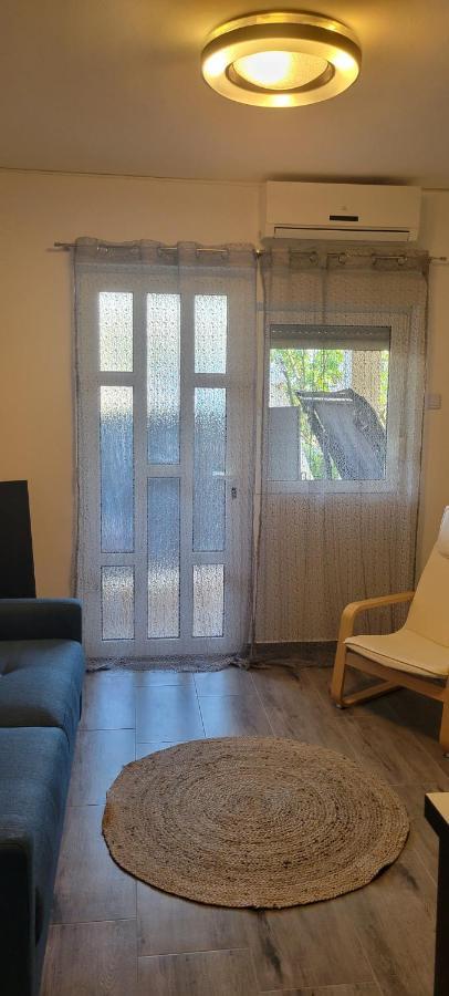 Apartmani Sonia Njivice Buitenkant foto